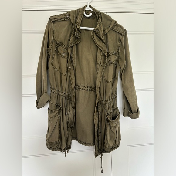 Aritzia army jacket - Picture 2 of 5